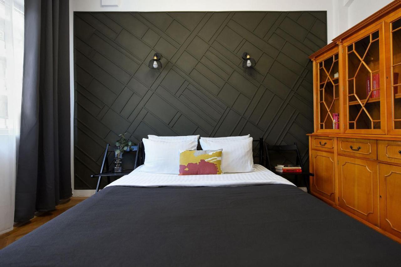 Stylish & Spacious Apartment Near The Old Town - A Touch Of History, A Dash Of Modernity Bukarest Exterior foto
